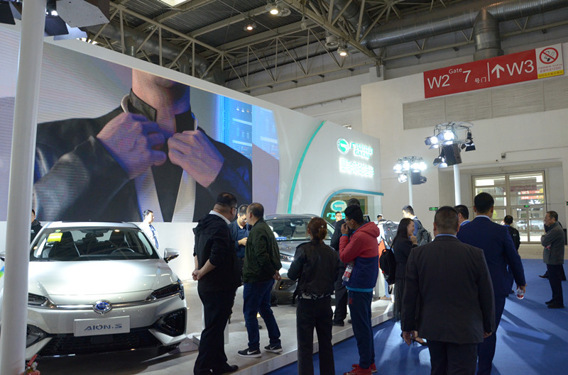看看那些车展上的实用电动车（中）_世界智能网联汽车大会暨中国国际新能源和智能网联汽车展览会